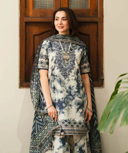 Sapphire Hania Amir 3pice unstitched